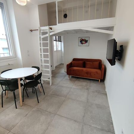 Loft Chic Avec Mezzanine Contemporaine Lejlighed Vénissieux Eksteriør billede
